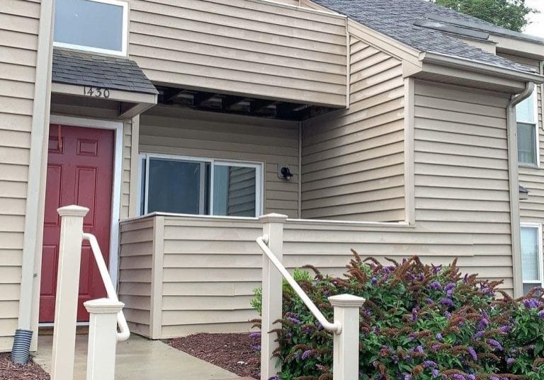 673742 - 1430 Bradley Dr